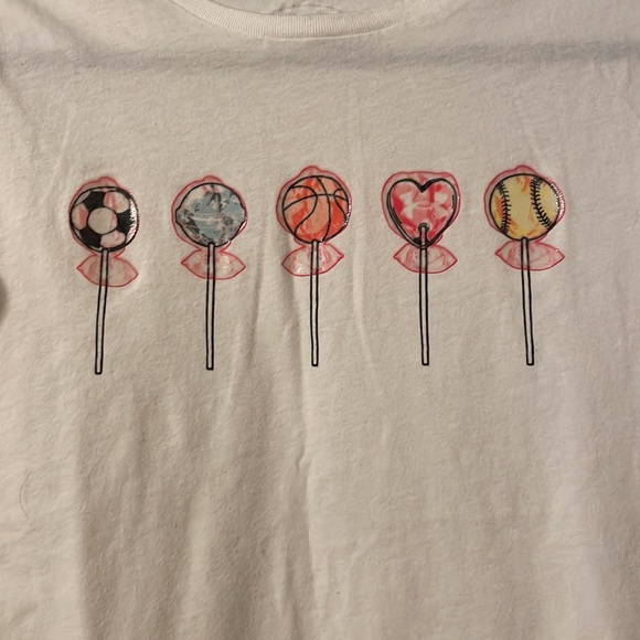 NWOT Under Armour Girls Sports Lollipop Tee - Picture 2 of 3